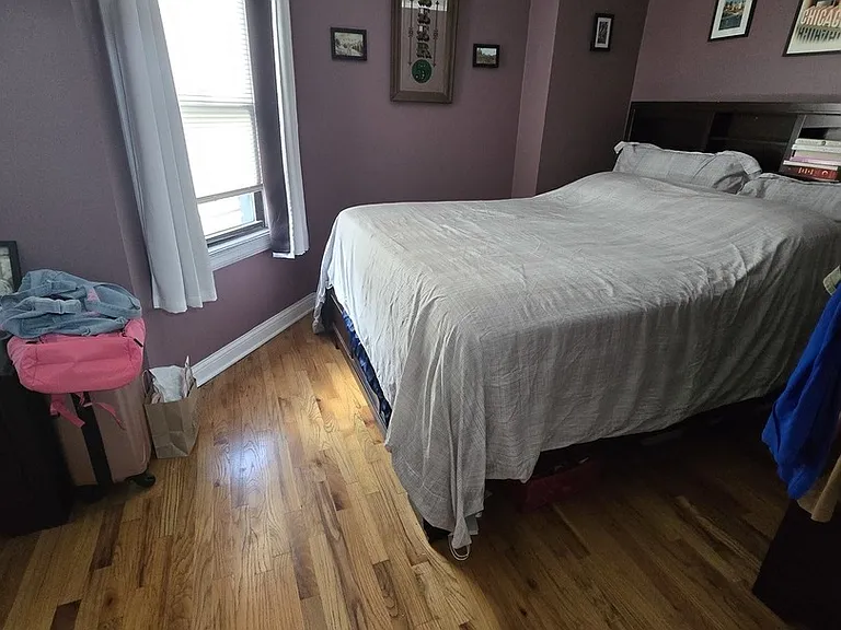 1321 W Grand Ave #4R — Photo 6