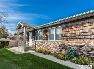 2708 Belcher St, Baldwin, NY 11510