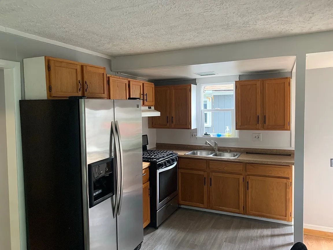 1018 Tisdale Ave. - 1018 — Photo 2