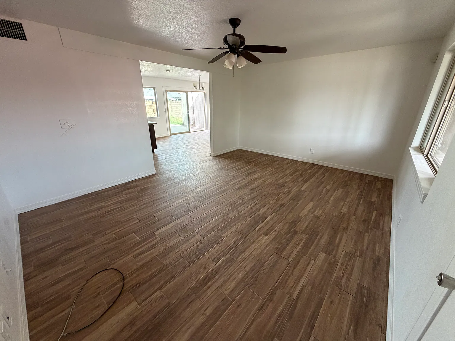 3056 W Larkspur Dr — Photo 3