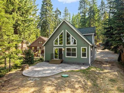 13815 NE Newman Lake Dr, Newman Lake, WA, 99025