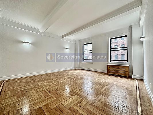 1st image of 308 W 104th St #4A1