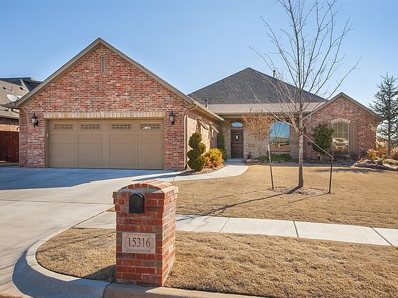 2nd image of 15316 Meadow Vista Dr