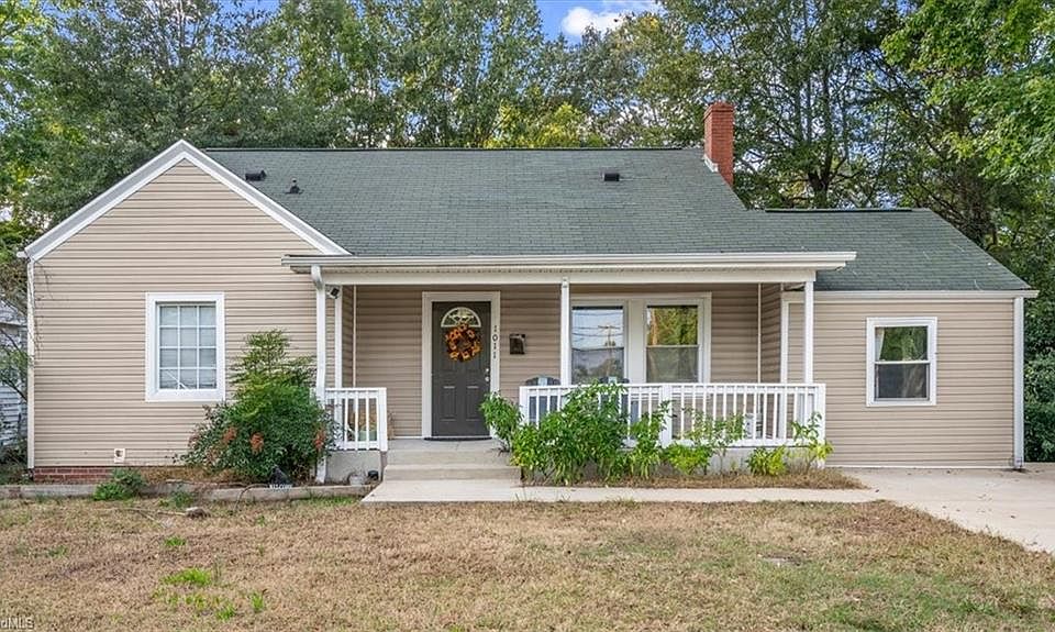 1st image of 1011 Elwell Ave