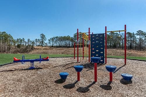 4th image of 700 Eastover Dr #5310201