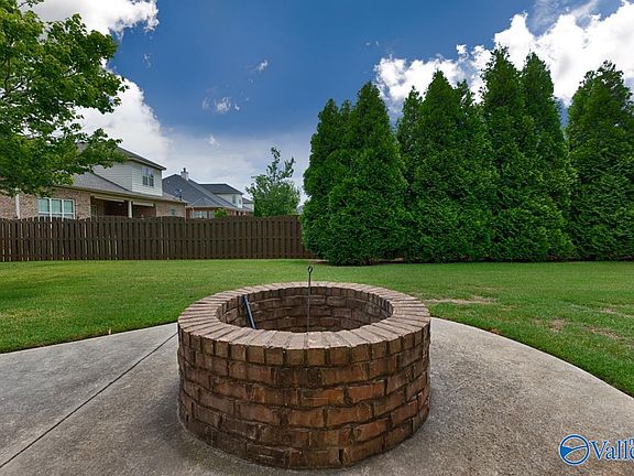 5th image of 21 Forest Meadow Blvd