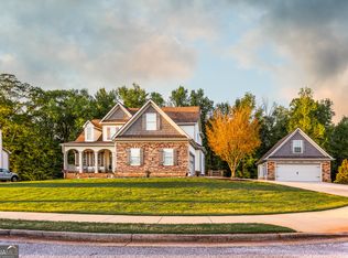 6276 Whitlow Creek Dr, Bishop, GA 30621