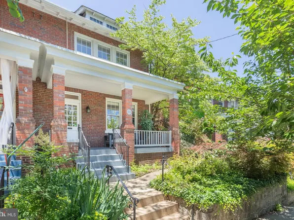 3514 34th St NW, Washington, DC 20008