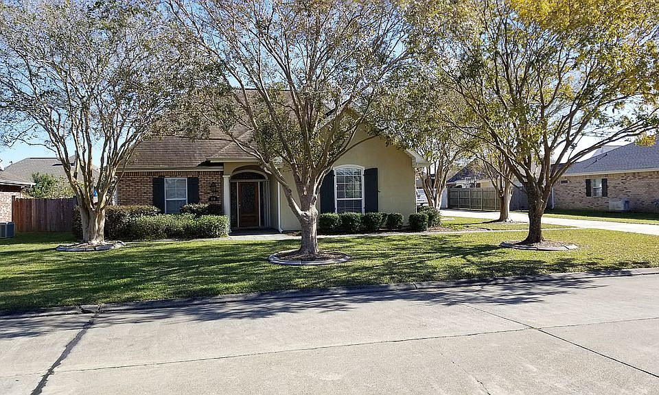 Front of house street view