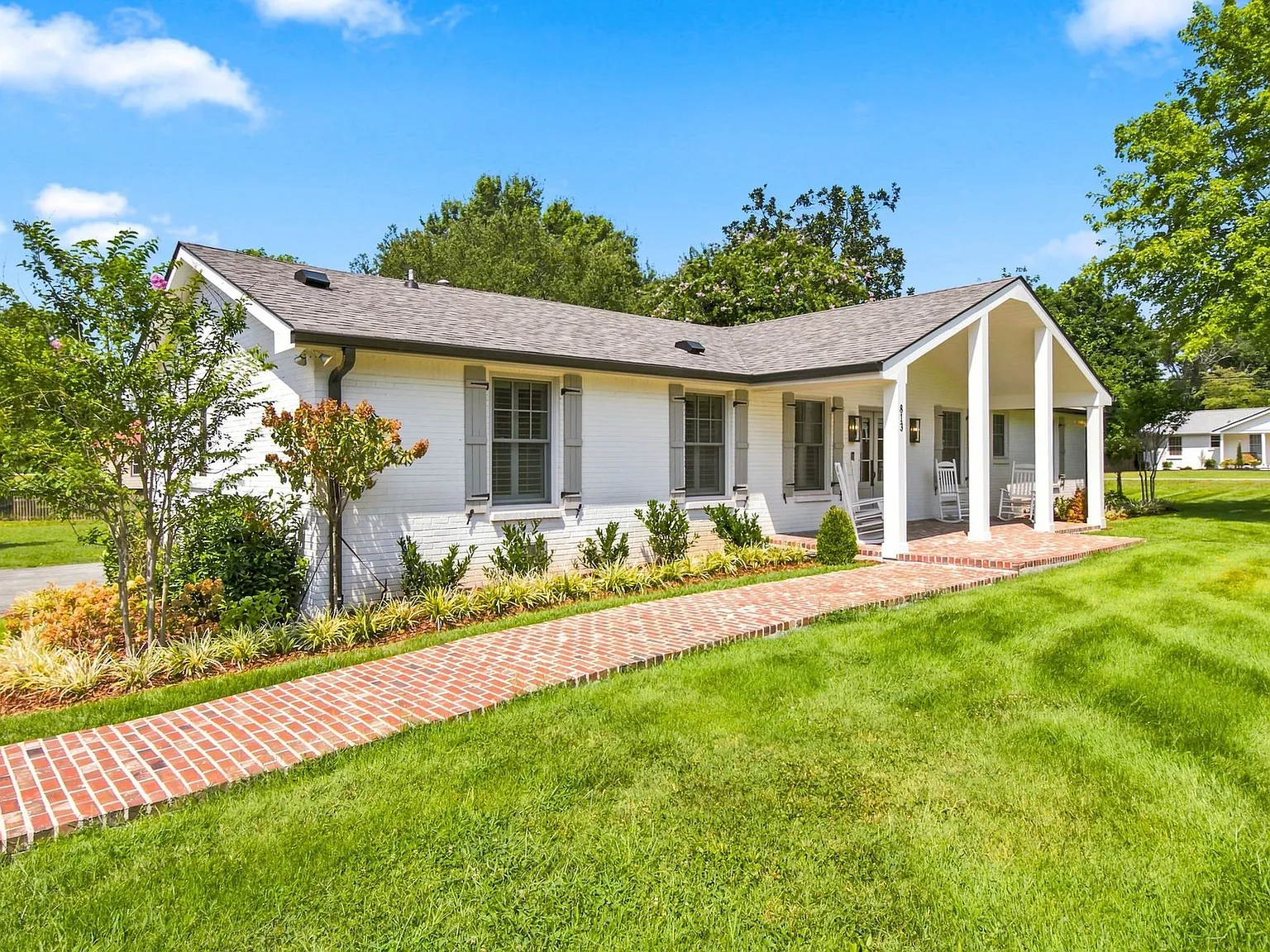 813 Edwards Drive - 1 — Photo 4