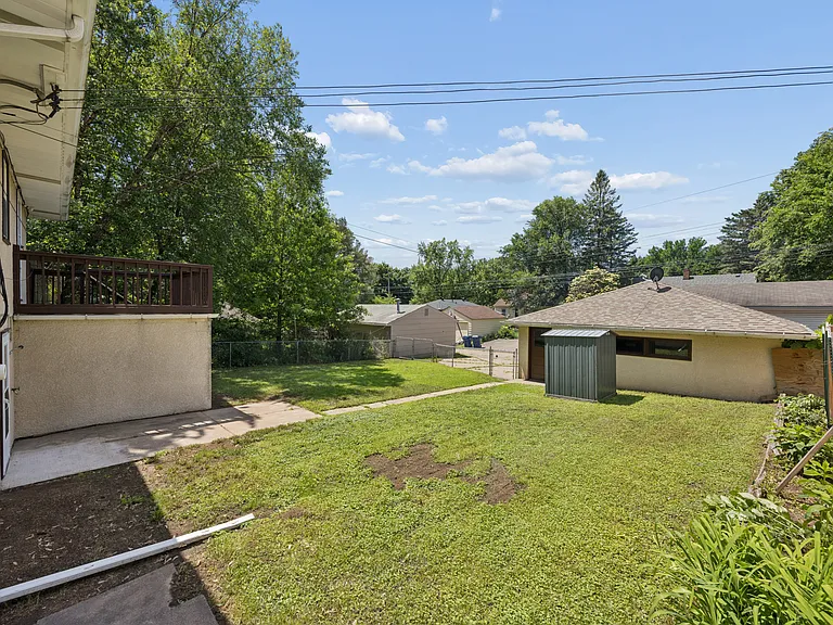 4414 Washington St NE — Photo 18