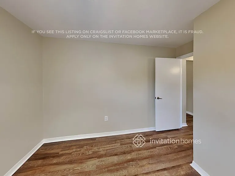 7925 Kaitlin Cir — Photo 9