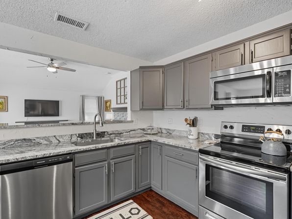 105 Violet Dr