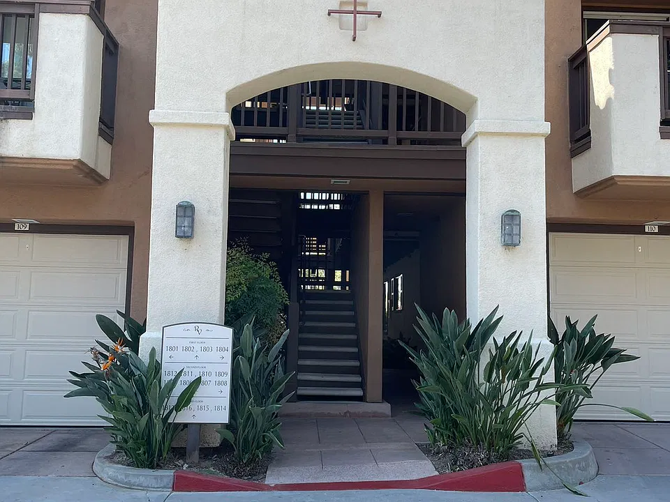 2960 Champion Way #1802