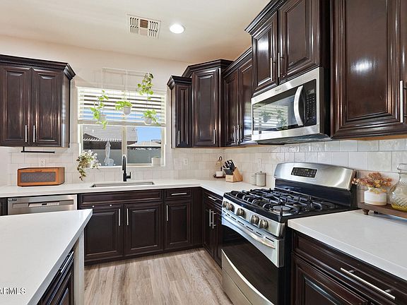 4th image of 40887 W CHAMBERS Drive