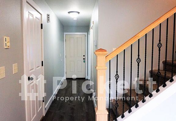 5th image of 2772 Massachusetts Pl E