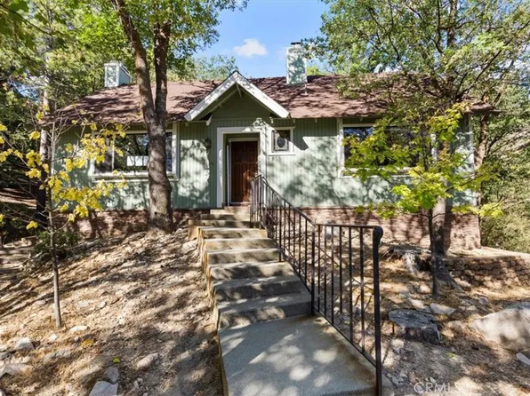 26690 Thunderbird Dr, Lake Arrowhead, CA 92352