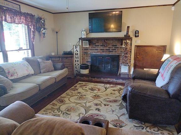 5th image of 255 Bible Acres Ln