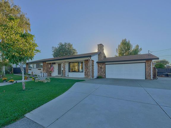 5th image of 20 Los Altos Dr