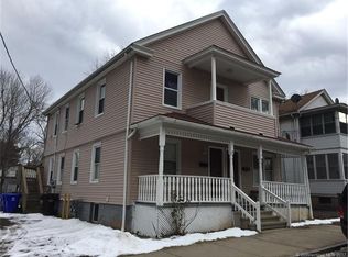 4 Pease Ave, Middletown, CT 06457