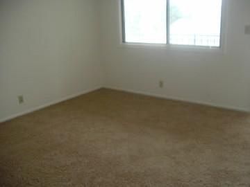 2nd image of 2484 1st St