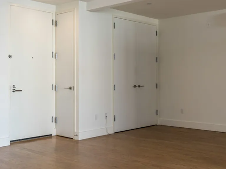 822 Saint Johns Pl #3F — Photo 7