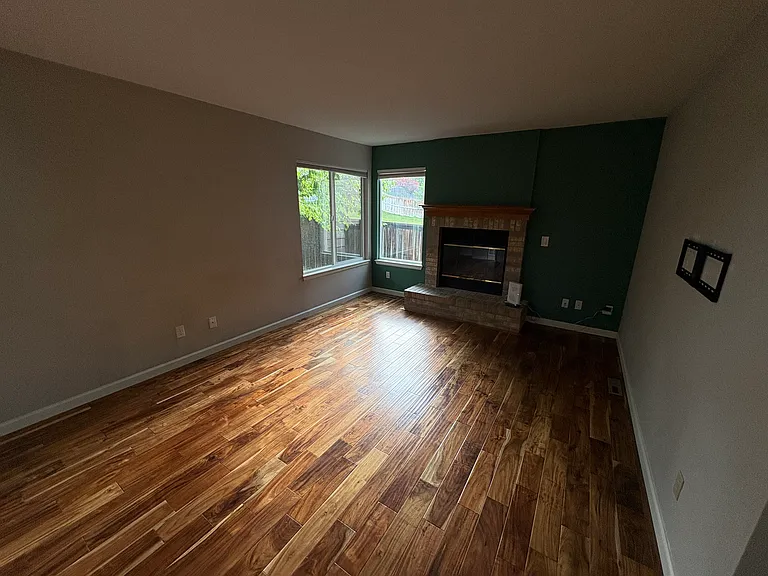1370 Knollwood Way — Photo 6