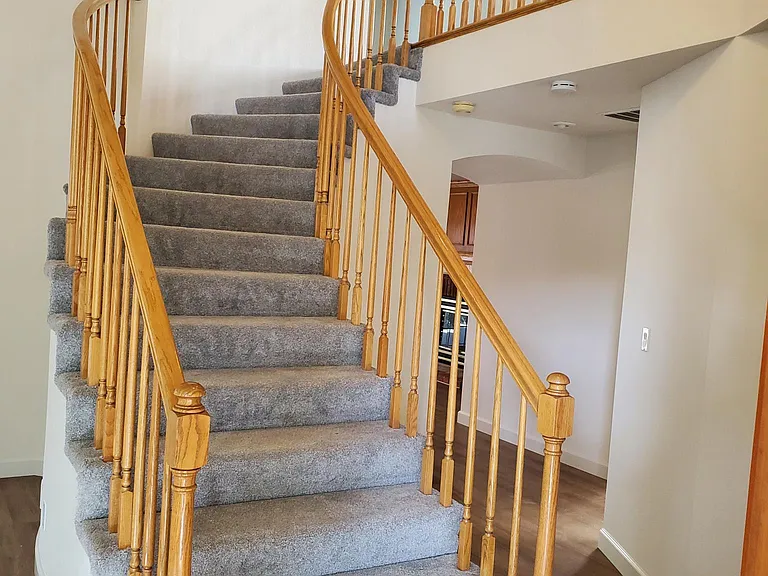 stairs to 2nd floor
