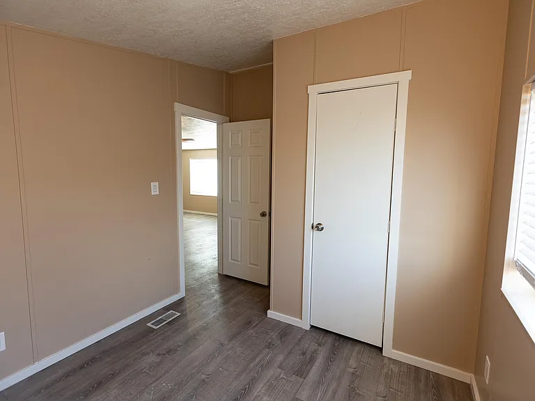 11516 W Eucalyptus Dr — Photo 12