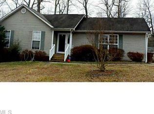 598 Blythewood Ct, Greensboro, NC 27455