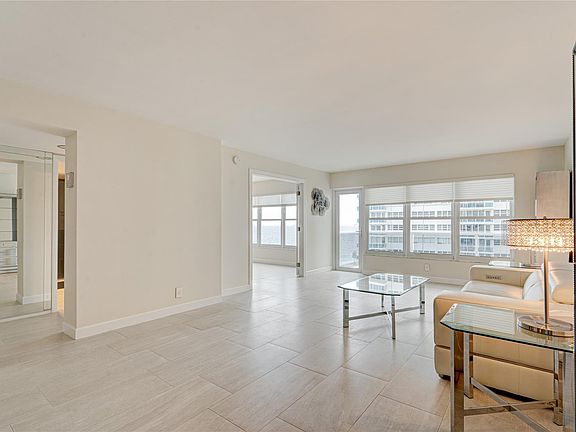 4th image of 3500 Galt Ocean Drive #702