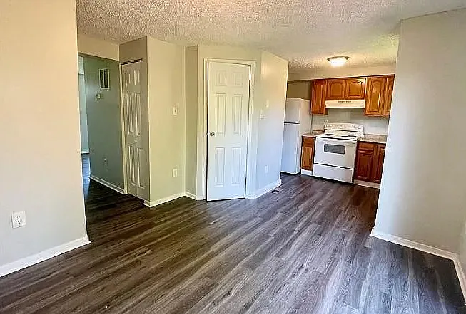 1 Richardson Ct #22 — Photo 2