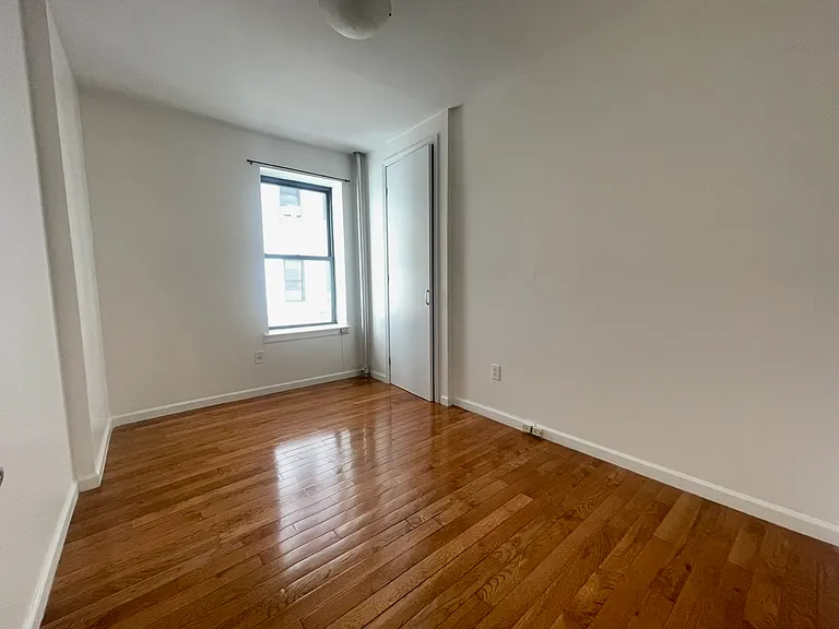 610 W 152nd St #23 — Photo 6