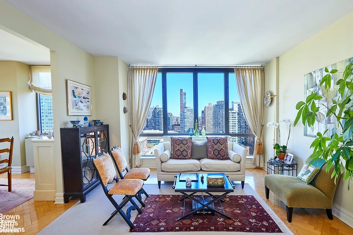 2 Columbus Avenue #24A in Lincoln Square, Manhattan | StreetEasy