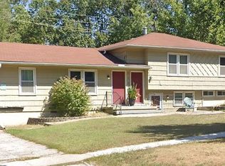 608 W 25th St UNIT 1-2-3, Lawrence, KS 66046
