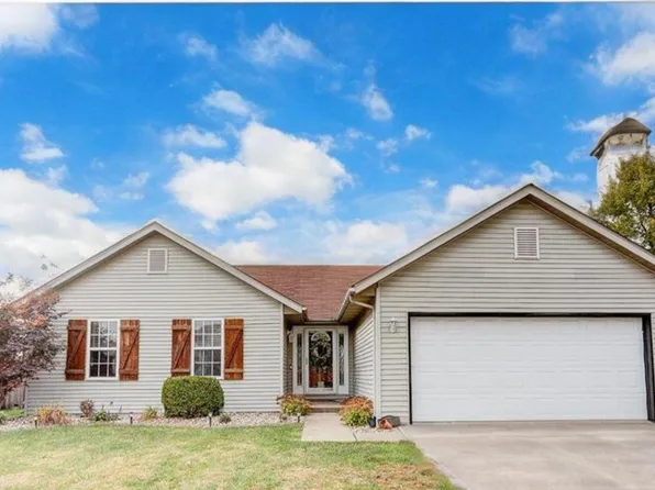 650 Rain Hollow Dr, O Fallon, IL 62269