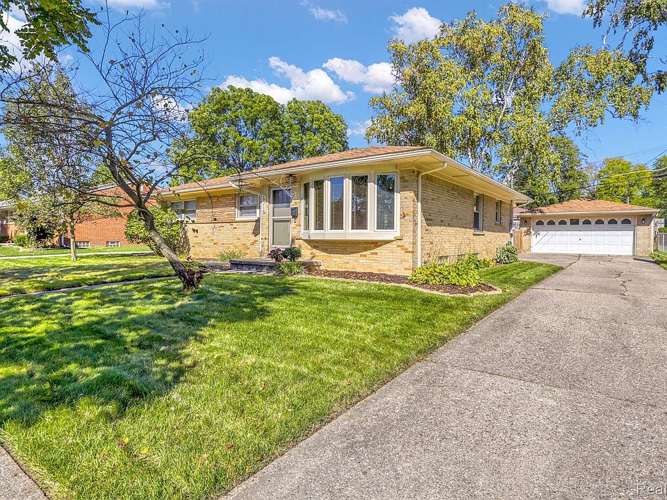 1st image of 29214 Meadowlark St