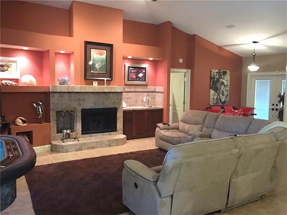 4th image of 409 Estil Dr