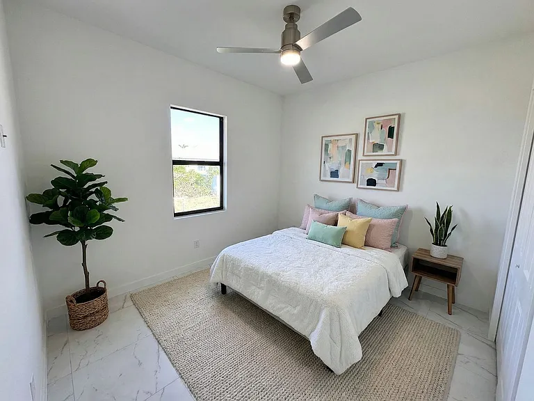 477 Rayford St — Photo 22