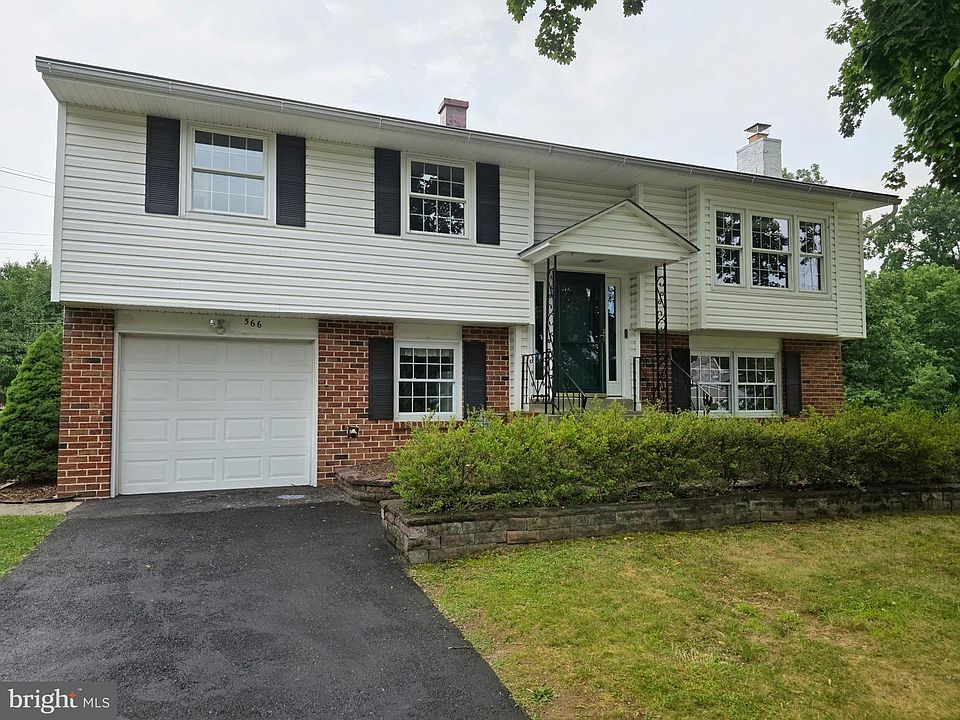 1st image of 566 Delvale Rd