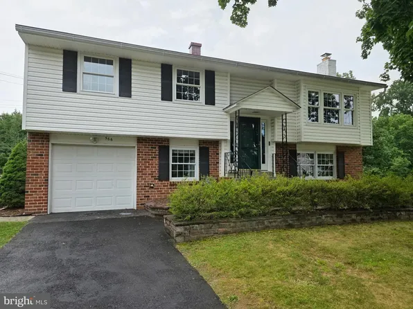 566 Delvale Rd, Yardley, PA 19067