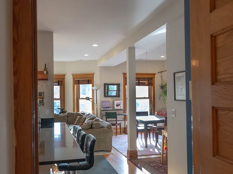 3131 N Clifton Ave #3F — Photo 8