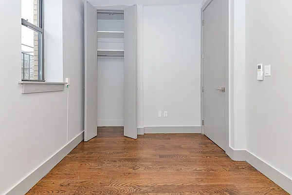 Rented by MySpaceNYC | media 23