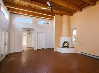 2236 Paseo De Los Chamisos, Santa Fe, NM 87505
