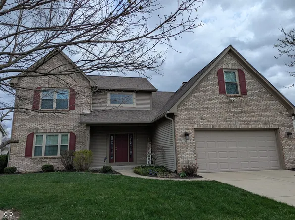 561 Prince Dr, Greenwood, IN 46142