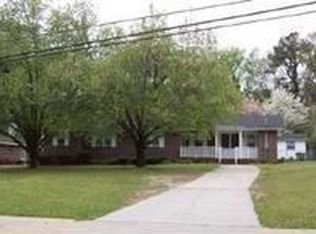 612 W 4th St, Waynesboro, GA 30830