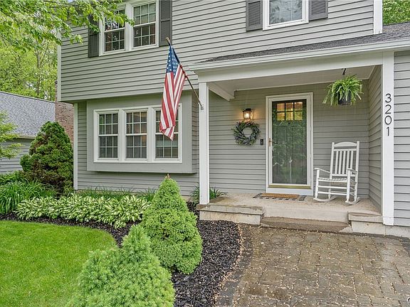 2nd image of 3201 Reston Dr