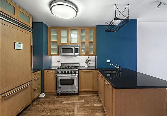 1st image of 200 W End Ave APT 4J