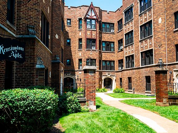 4th image of 321 Calendar Ave APT 1E