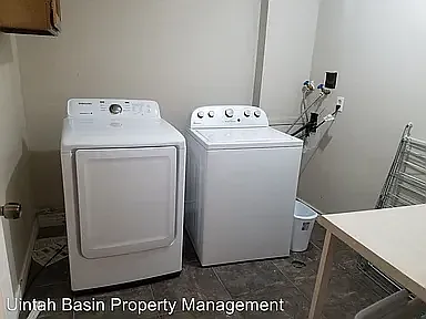 S 2050 W — Photo 21